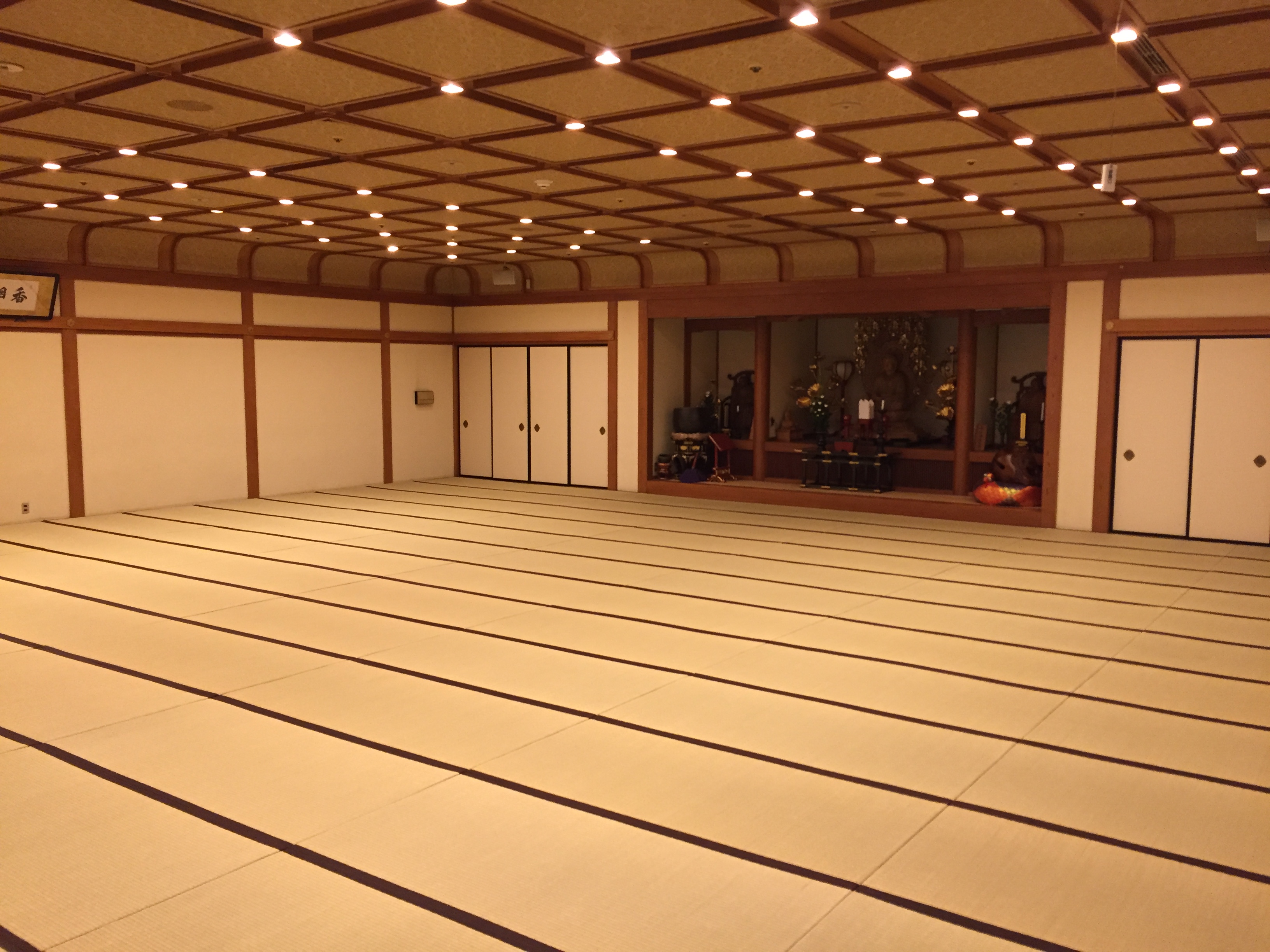 会場となった東京グランドホテルの座禅道場。