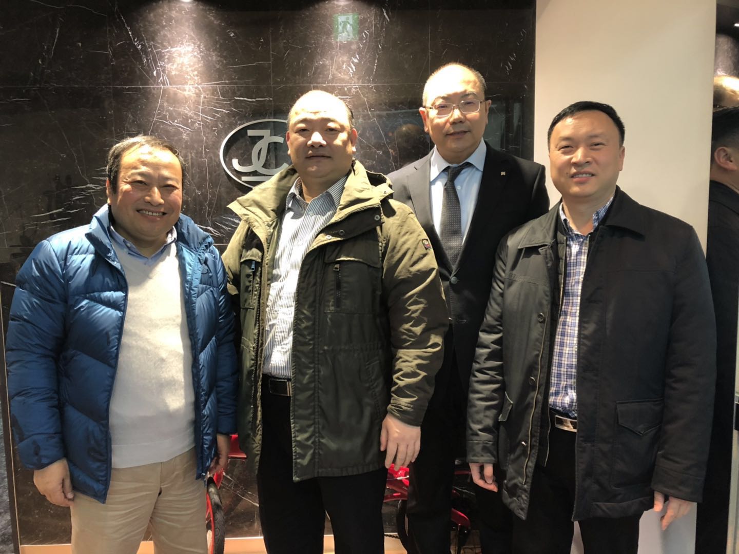中国華南部にある車製造会社と日本水素燃料電池技術投資基金、JCIにて技術交流されました。　